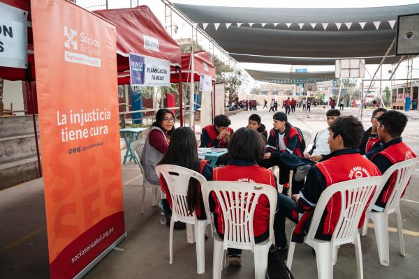 Adolescentes con VIH: PASEO, DiME y CIPHER
