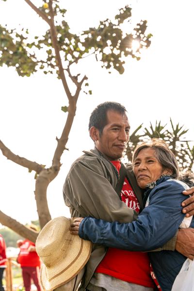 Alberto Gamarra y Milka Asís, beneficiarios de Many Voices